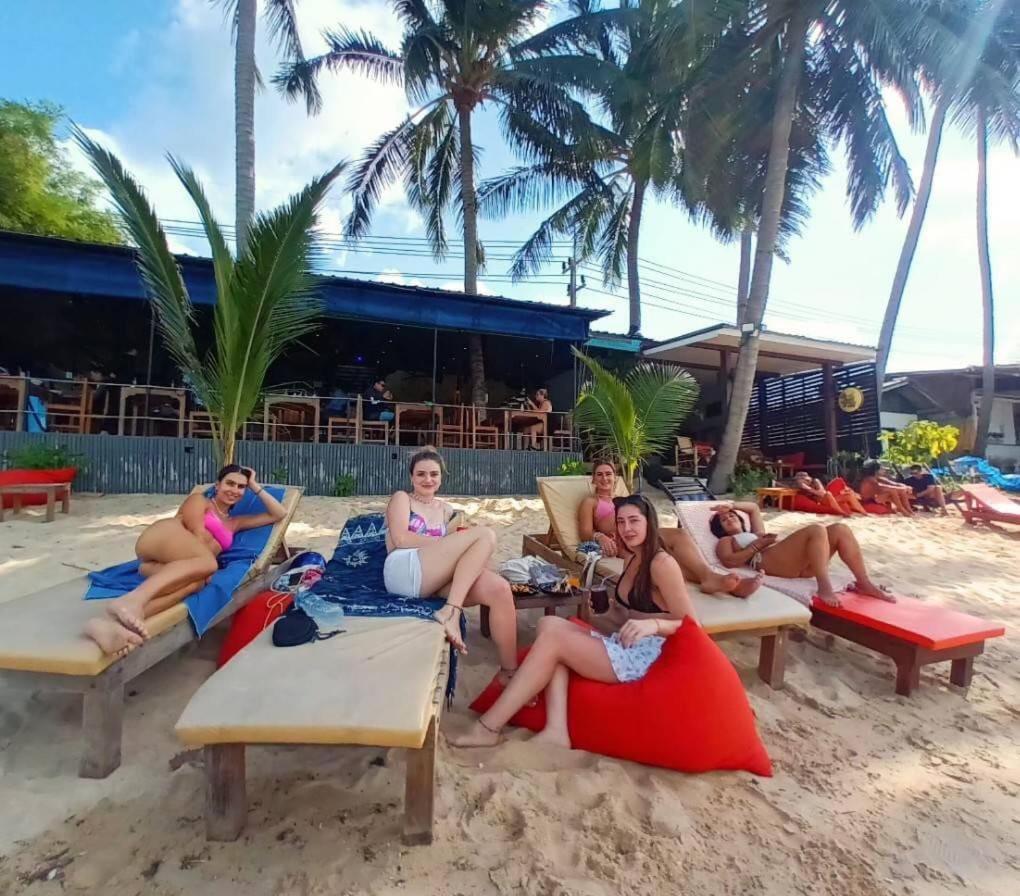 Bangpo Resort Ban Bang Po Exterior photo